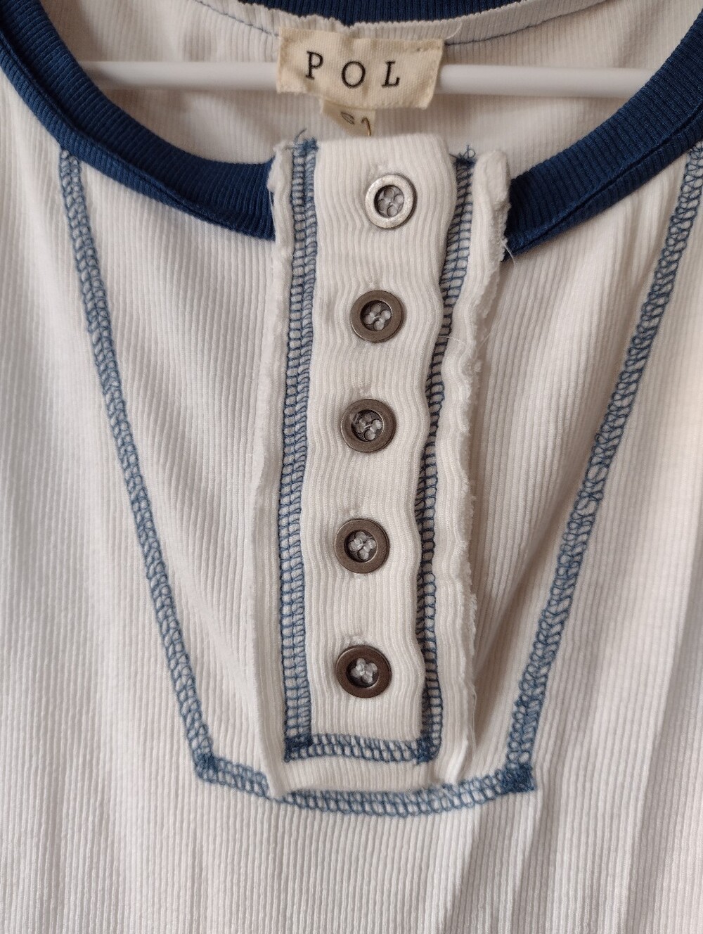 POL Henley S/S Shirt Size Small - Picture 3 of 10
